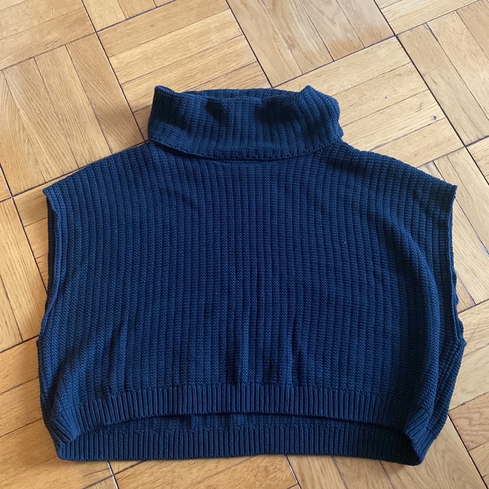NWOT Free People Oversized Crop Turtleneck Jumper